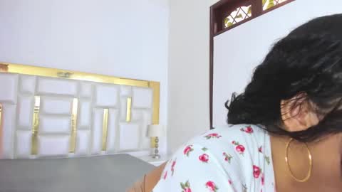 Kaylie And Jhony online show from 02-22-25, 06:19