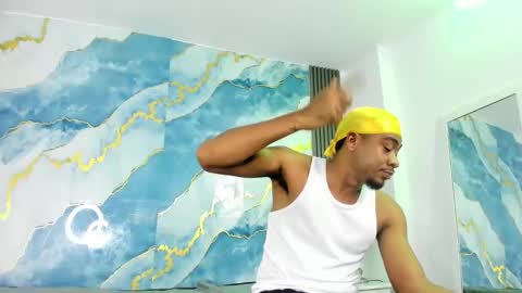 Kaylie And Jhony online show from 09-13-25, 07:57