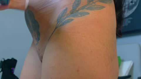 KYLIE  online show from 03-31-26, 12:38