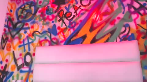 Snapshot of kyliebenson chatting on 02-03-25, 05:46 Melissa online show from 02-03-25, 05:46