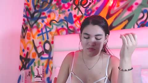 Snapshot of kyliebenson chatting on 02-03-25, 08:57 Melissa online show from 02-03-25, 08:57