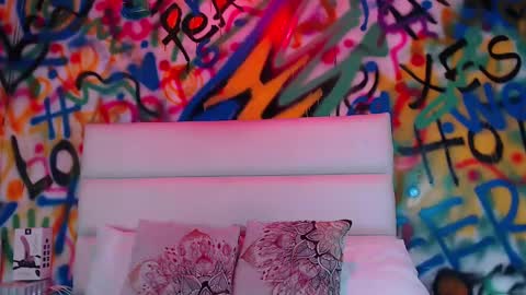 Snapshot of kyliebenson chatting on 02-04-25, 10:54 Melissa online show from 02-04-25, 10:54