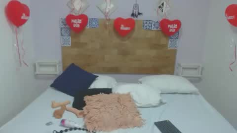 Snapshot of kyliebenson chatting on 02-15-25, 02:22 Melissa online show from 02-15-25, 02:22