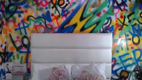 Snapshot of kyliebenson chatting on 02-17-25, 04:42 Melissa online show from 02-17-25, 04:42