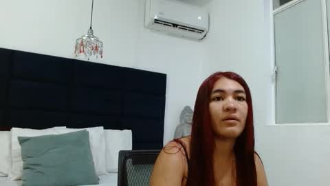 Snapshot of kyliebenson chatting on 09-11-25, 09:42 Melissa online show from 09-11-25, 09:42