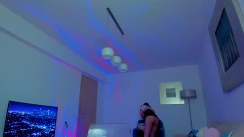 KYLIE online show from 12-16-24, 07:04