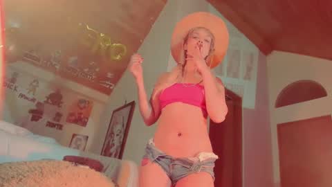   online show from 03-01-25, 10:53