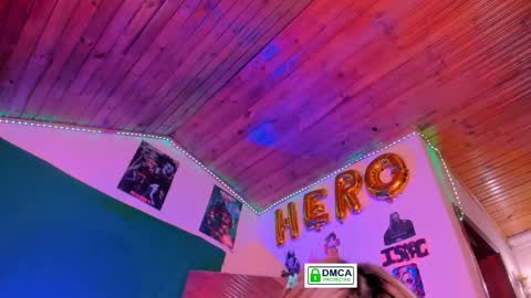 Snapshot of kyliekandy chatting on 11-13-25, 01:04 online show from 11-13-25, 01:04