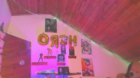   online show from 04-22-26, 09:27