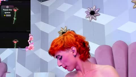 Snapshot of kyliemonnet chatting on 02-19-25, 04:44 Kylie jl online show from 02-19-25, 04:44