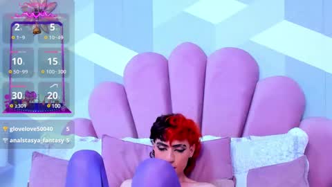 Snapshot of kyliemonnet chatting on 02-21-25, 09:02 Kylie jl online show from 02-21-25, 09:02