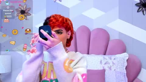 Snapshot of kyliemonnet chatting on 02-22-25, 04:30 Kylie jl online show from 02-22-25, 04:30