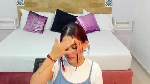 Kylie online show from 02-25-26, 11:53