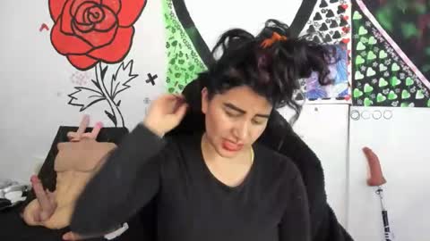 call me kim  online show from 11-29-25, 06:22