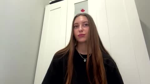 Snapshot of kymberlyrosenlof chatting on 02-20-26, 10:38 Selena online show from 02-20-26, 10:38