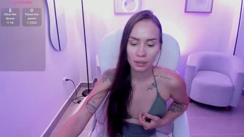Kymberly online show from 10-27-25, 11:36