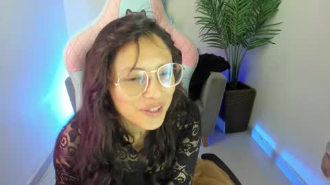 Kyomi online show from 03-12-25, 01:08