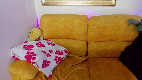 Snapshot of kyomi_chang chatting on 05-20-26, 01:28 Kyomi online show from 05-20-26, 01:28