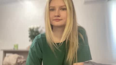 Snapshot of kyttilovelly chatting on 02-21-26, 06:58 Amanda online show from 02-21-26, 06:58