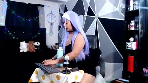 Snapshot of l0lavelvet chatting on 05-27-26, 01:13 l0lavelvet online show from 05-27-26, 01:13