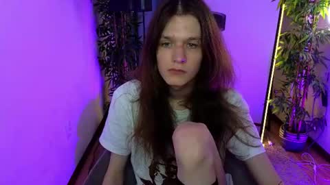Snapshot of l1l2th chatting on 07-11-26, 02:42 l1l2th online show from 07-11-26, 02:42