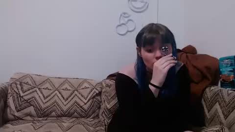 Lily online show from 10-12-25, 05:01