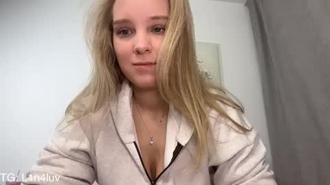 lina online show from 03-19-26, 02:32