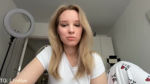 lina online show from 04-05-26, 02:03