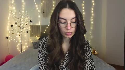 Margo  online show from 01-14-26, 02:12