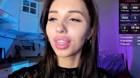 Malika online show from 02-07-25, 01:47