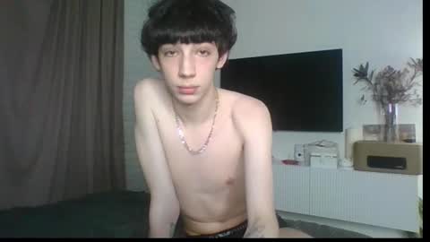 Snapshot of l8199 chatting on 01-17-26, 05:34 liam online show from 01-17-26, 05:34