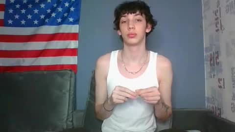 Snapshot of l8199 chatting on 03-09-26, 11:31 liam online show from 03-09-26, 11:31