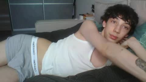 liam online show from 04-28-26, 03:17