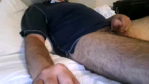 Snapshot of la_guyy chatting on 06-08-26, 03:07 la_guyy online show from 06-08-26, 03:07