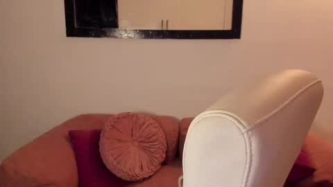 Snapshot of la_leonaaa chatting on 11-09-25, 03:38 Jazmin online show from 11-09-25, 03:38