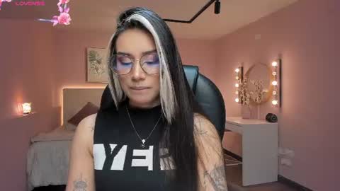 T A T I A N A online show from 06-19-26, 11:36