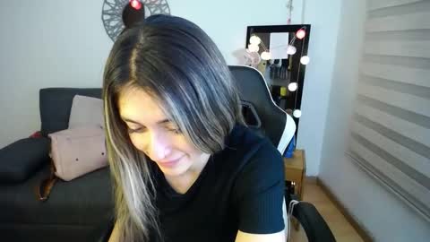 Catalina online show from 11-18-25, 12:49