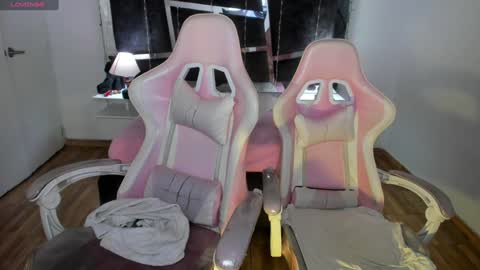  L A R A   online show from 12-06-24, 12:56