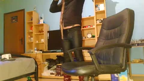 Snapshot of labondage chatting on 03-05-26, 05:25 labondage online show from 03-05-26, 05:25