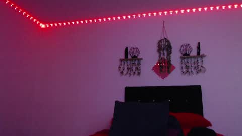 labrinthteasing online show from 04-15-26, 12:23