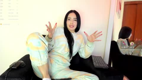 lace_victoria online show from 01-10-25, 03:29