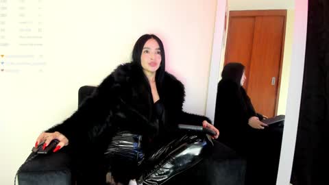 lace_victoria online show from 01-12-25, 02:14