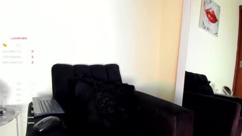 lace_victoria online show from 11-13-25, 03:05