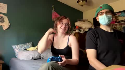 Snapshot of lacedinsin chatting on 09-08-25, 04:39 lacedinsin online show from 09-08-25, 04:39