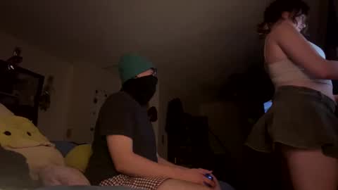 Snapshot of lacedinsin chatting on 09-22-25, 03:41 lacedinsin online show from 09-22-25, 03:41