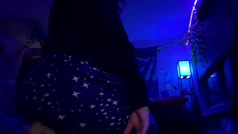 Snapshot of lacedinsin chatting on 05-20-26, 04:29 lacedinsin online show from 05-20-26, 04:29