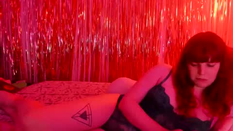 Chelsea Poe online show from 09-14-25, 04:11