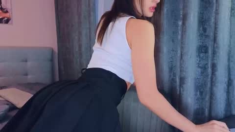 Kristina online show from 11-19-25, 10:59