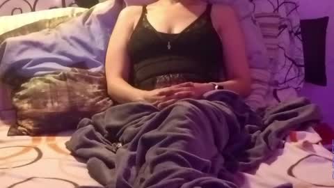 lachicadeldiablo online show from 04-19-26, 06:43