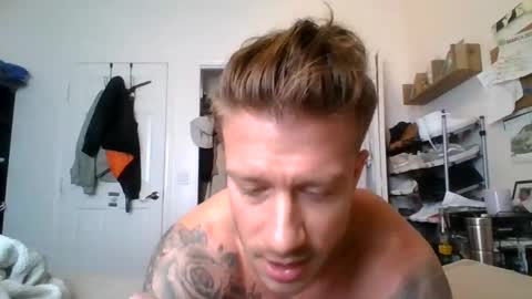 lacrioxcum18 online show from 03-08-25, 09:51